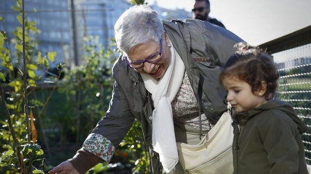 Voz Natura integra el compromiso social a su programa